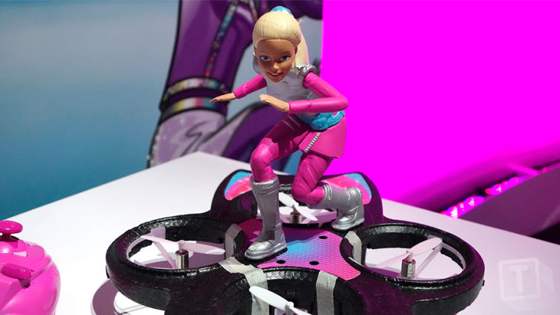 Drone de la poupée Barbie
